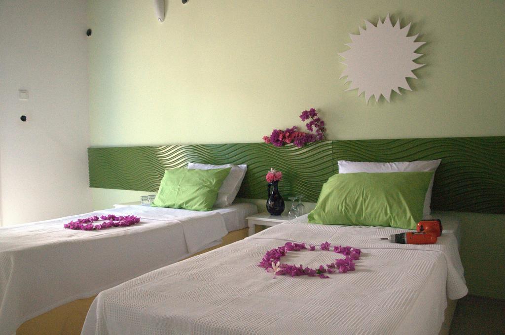 Pasalimani Hotel Çeşme Værelse billede