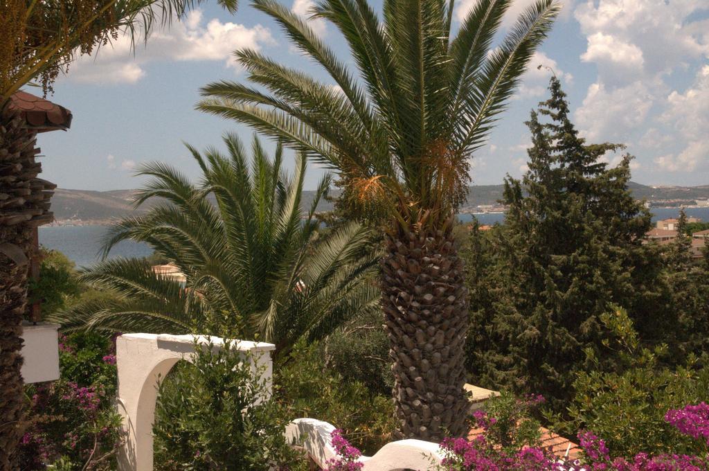 Pasalimani Hotel Çeşme Eksteriør billede